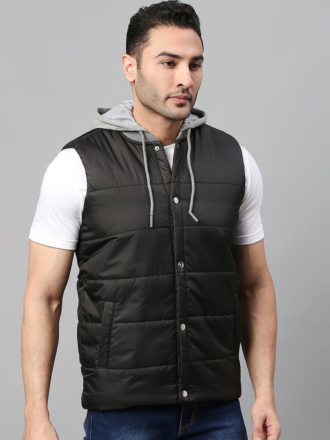 

Dennis Lingo Men Black & Grey Lightweight Puffer Jacket