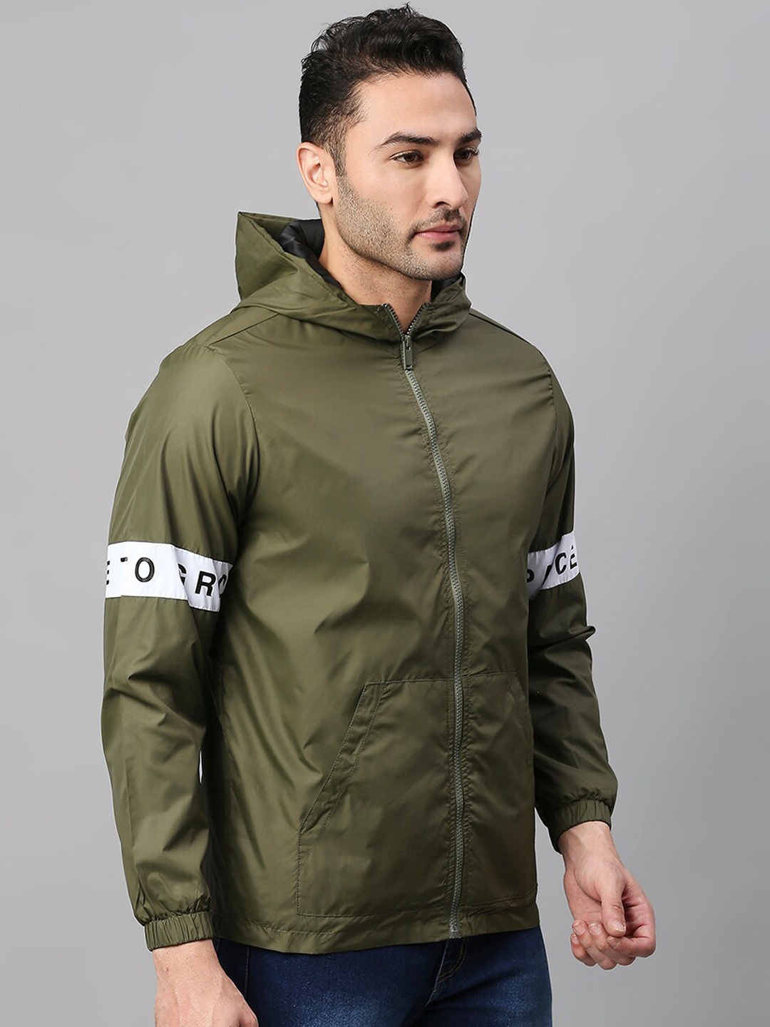 

Dennis Lingo Men Olive Green Lightweight Longline Padded Jacket