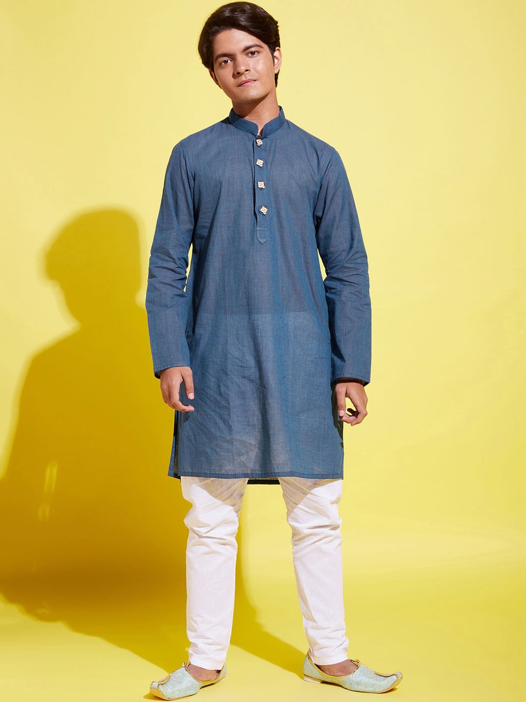 

VASTRAMAY Boys Blue Striped Pure Cotton Kurta with Trouser