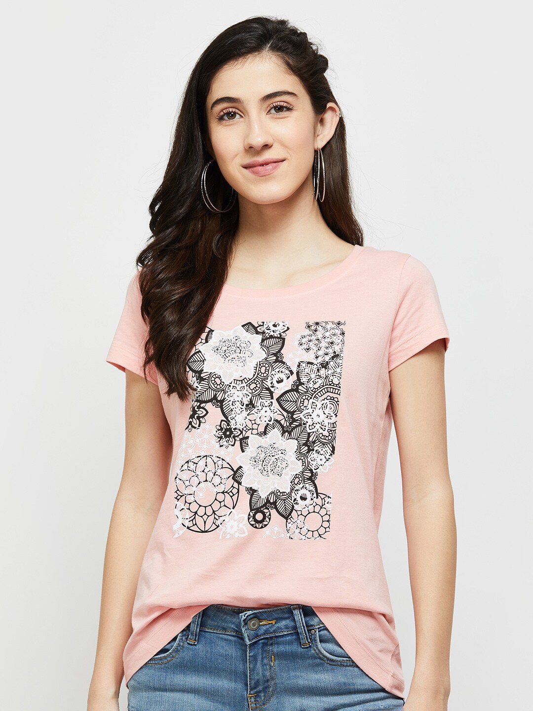 

max Women Pink Printed V-Neck Cotton T-shirt