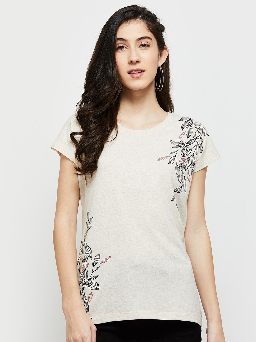 

max Women Cream Floral Printed Cotton T-shirt