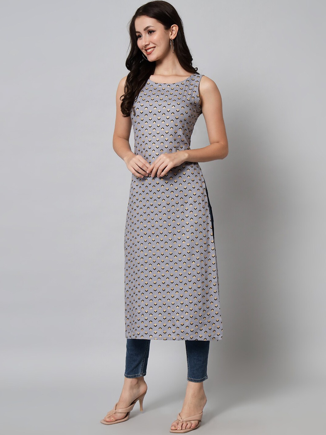 

KALINI Women Grey Geometric Printed Kurta