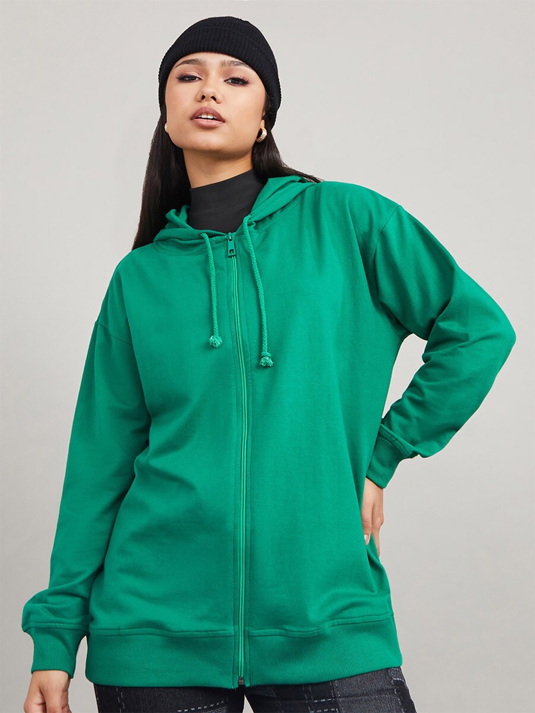 

Styli Women Green Solid Cotton Hooded Sweatshirt