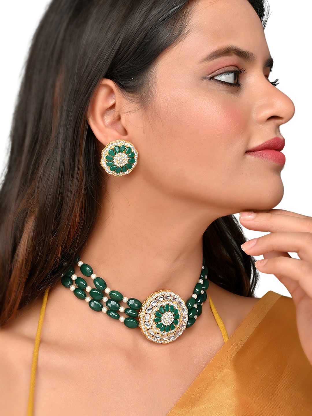 

ROHINIKA Gold-Plated Green Kundan Studded & Beaded Jewellery Set