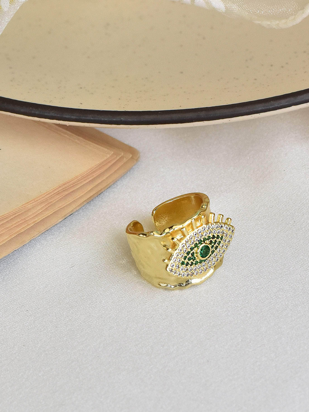 

Klissaa Women Gold-Plated Green Stone-Studded Finger Ring