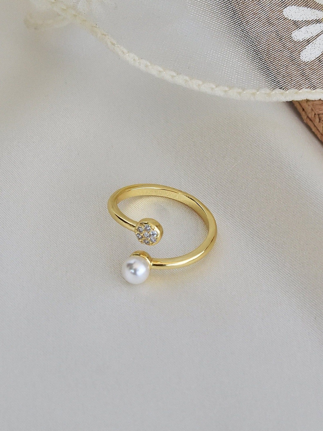 

Klissaa Women Gold-Plated Stone-Studded Adjustable Finger Ring