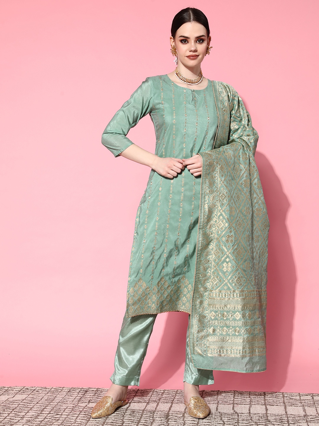 

Ishin Women Green Kurta with Trousers & With Dupatta