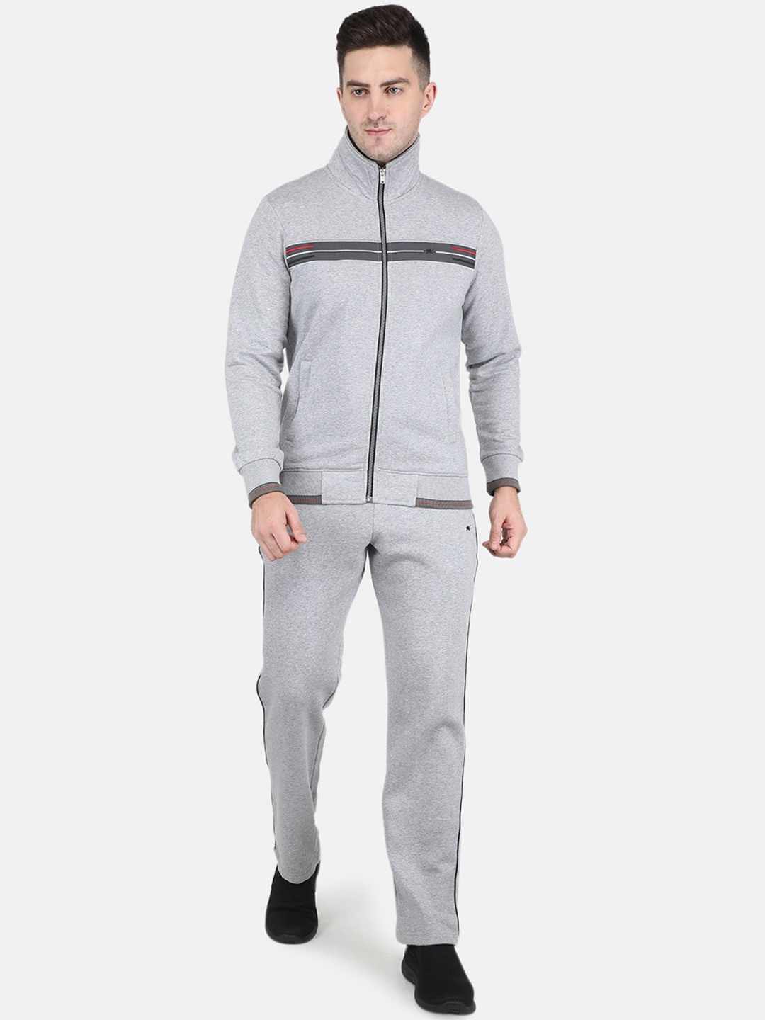 

Monte Carlo Men Grey Solid Tracksuit
