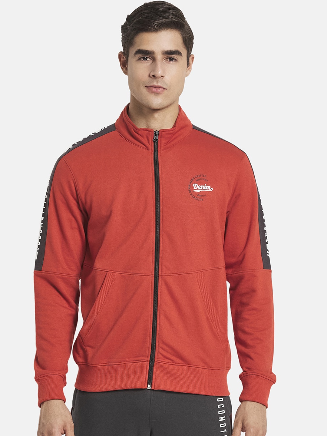 

Monte Carlo Men Plus Size Black & Red Solid Tracksuit