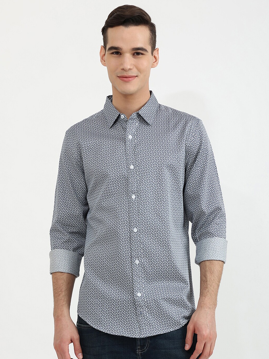 

United Colors of Benetton Men Blue Slim Fit Printed Cotton Casual Shirt
