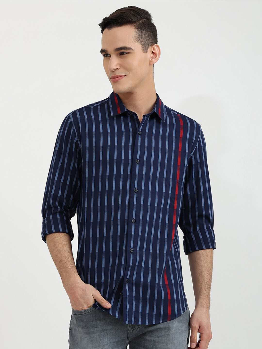 

United Colors of Benetton Men Blue Slim Fit Striped Cotton Casual Shirt