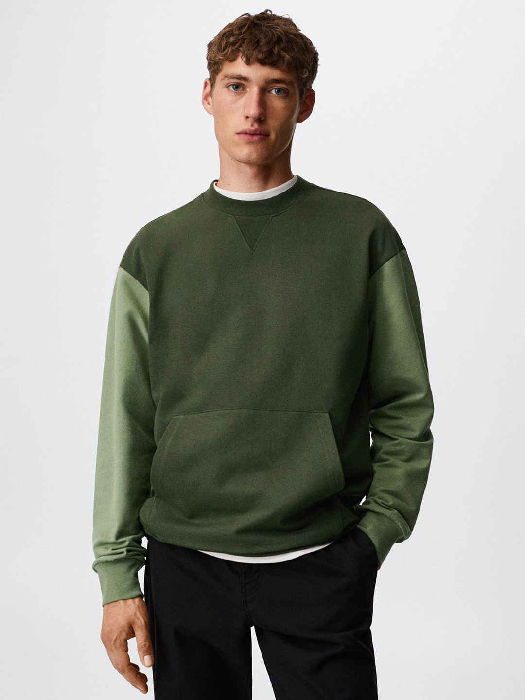 

MANGO MAN Olive Green Sustainable Sweatshirt