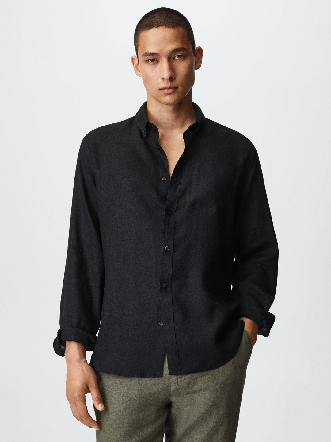 

MANGO MAN Black Sustainable Pure Linen Slim Fit Casual Shirt