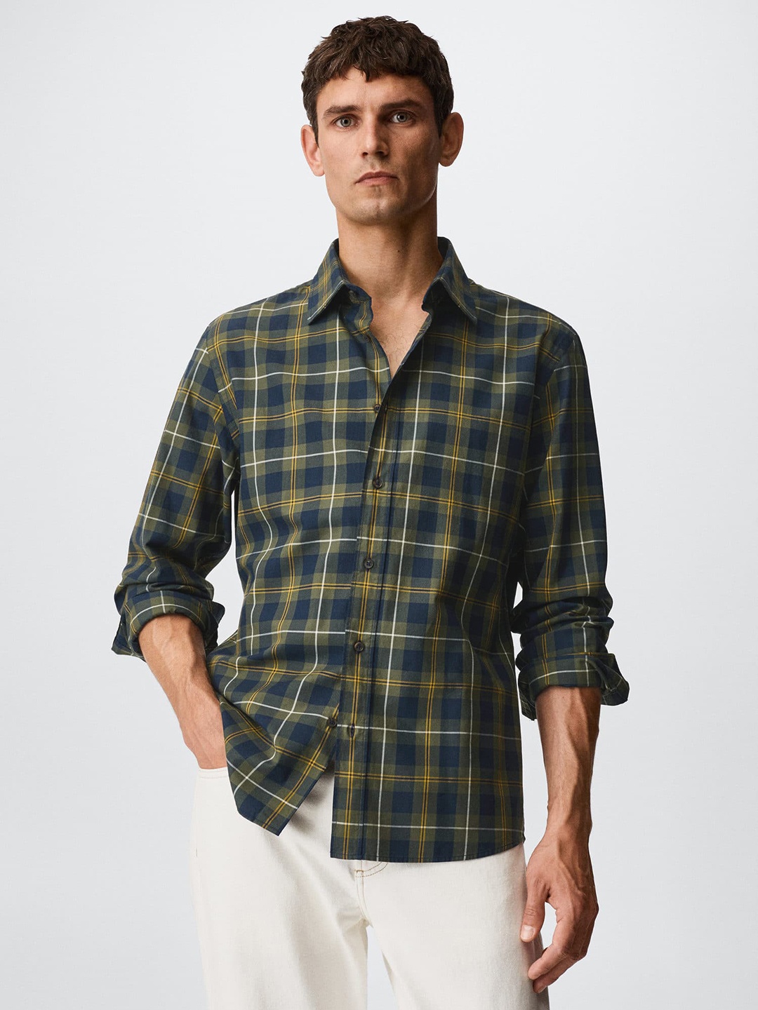 

MANGO MAN Navy Blue & Olive Green Pure Cotton Slim Fit Checked Sustainable Casual Shirt
