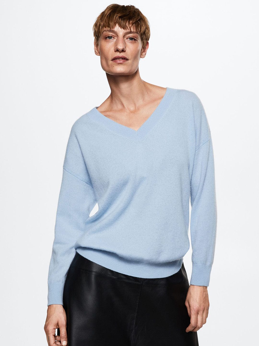 

MANGO Women Blue Cashmere Solid Pullover