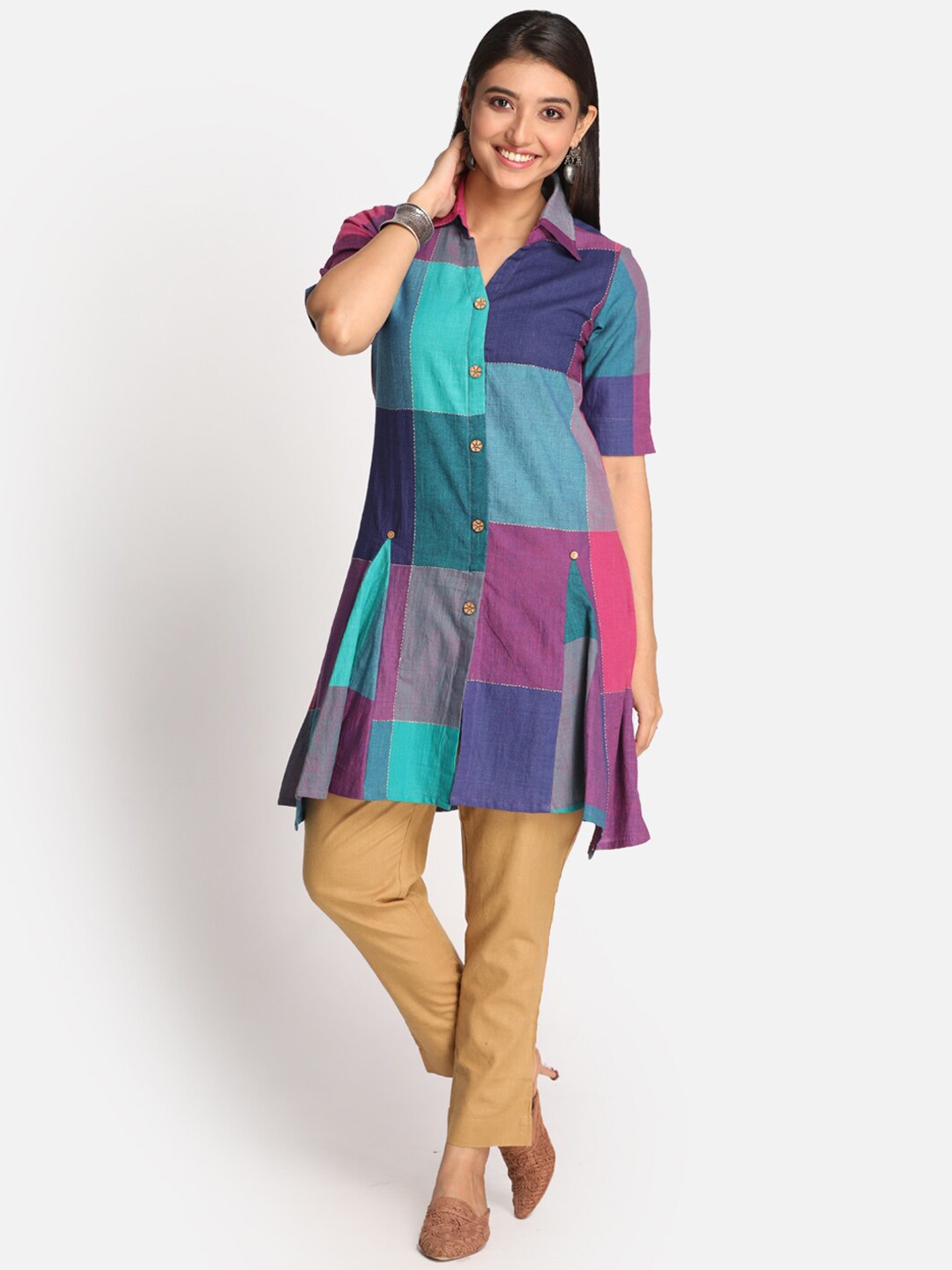 

Earthwear Women Purple & Blue Printed Handloom Kurta
