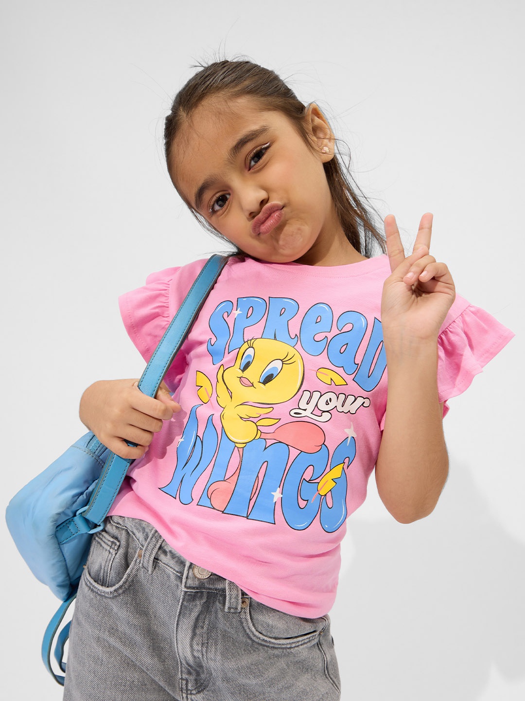 

The Souled Store Girls Pink Looney Tunes Graphic Printed Extended Sleeves Applique T-shirt