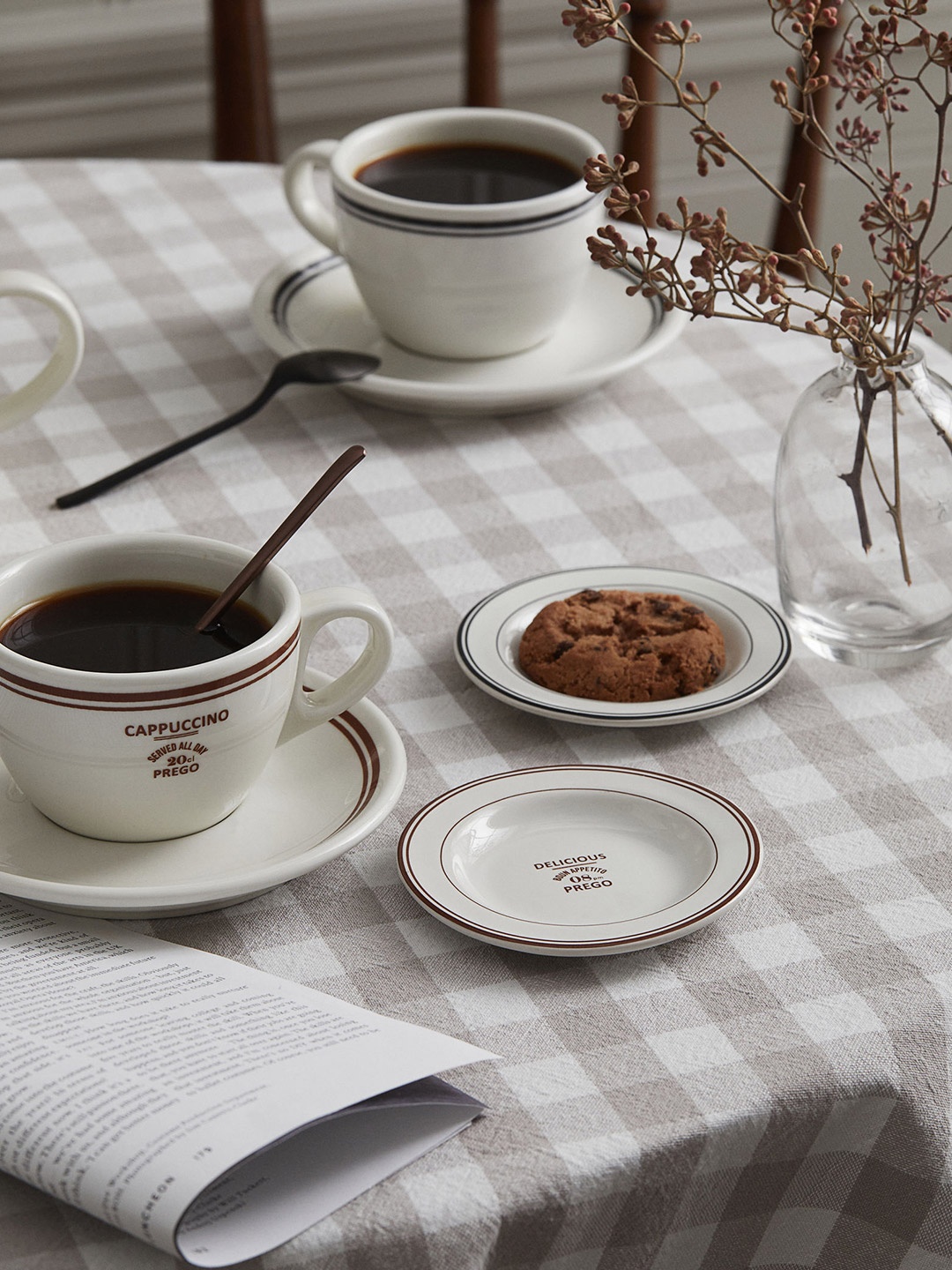 

H&M White Stoneware Mini Plate