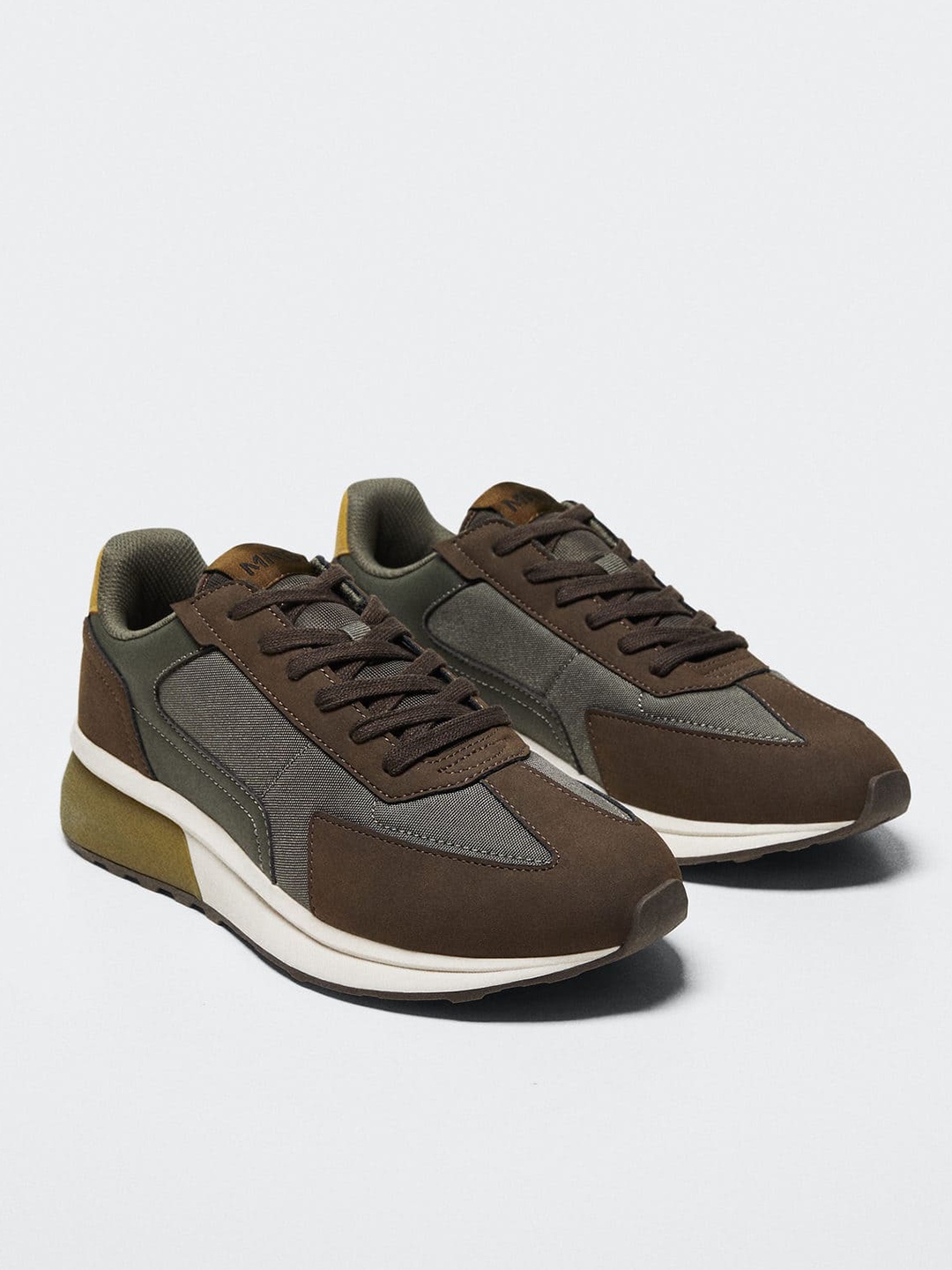 

MANGO MAN Men Brown & Olive Green Colourblocked Sports Shoes