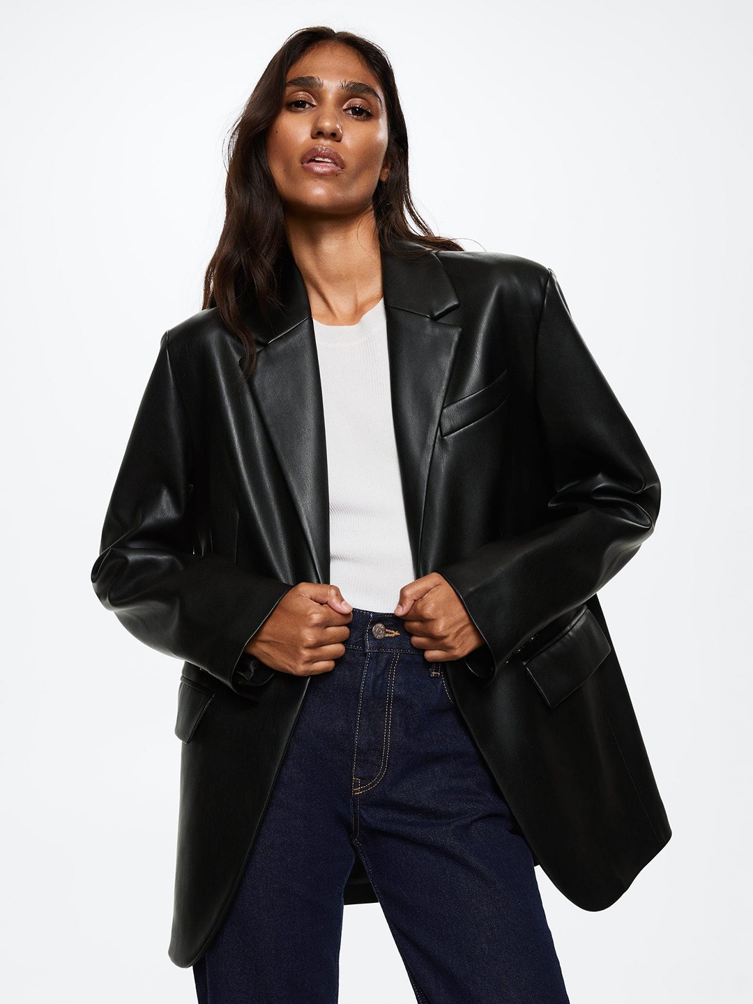 

MANGO Women Black Faux-Leather Single-Breasted Blazer