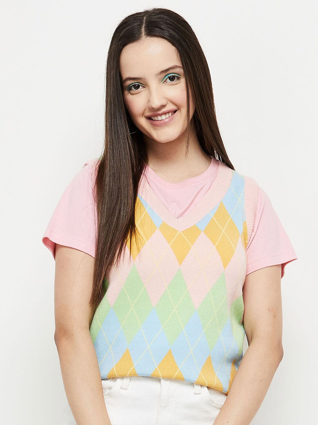 

max Women Pink & Yellow Argyle Printed Pullover