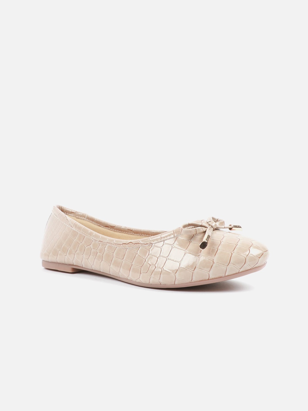 

Carlton London Women Cream Textured Ballerinas Flats with Bows