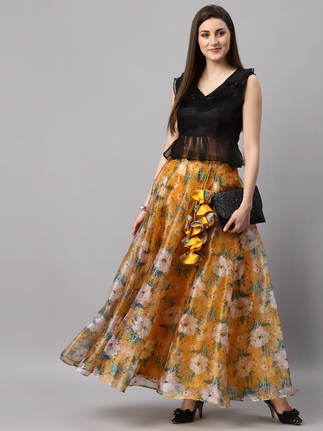 

NEUDIS Yellow & Black Ready to Wear Lehenga Set