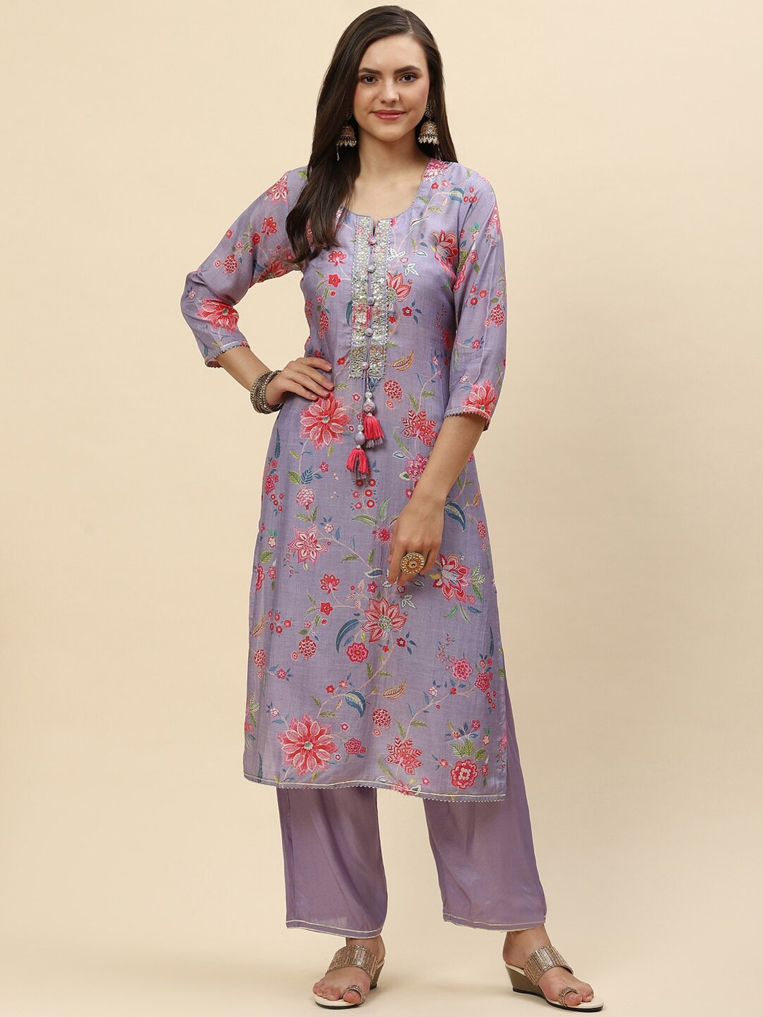 

Meena Bazaar Women Lavender Floral Printed Dupion Silk Kurta with Trousers