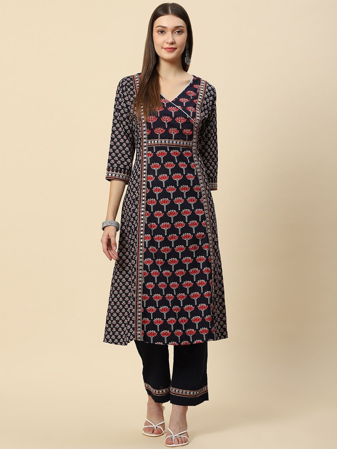 

Meena Bazaar Women Navy Blue Floral Printed Angrakha Pure Cotton Kurta with Trousers