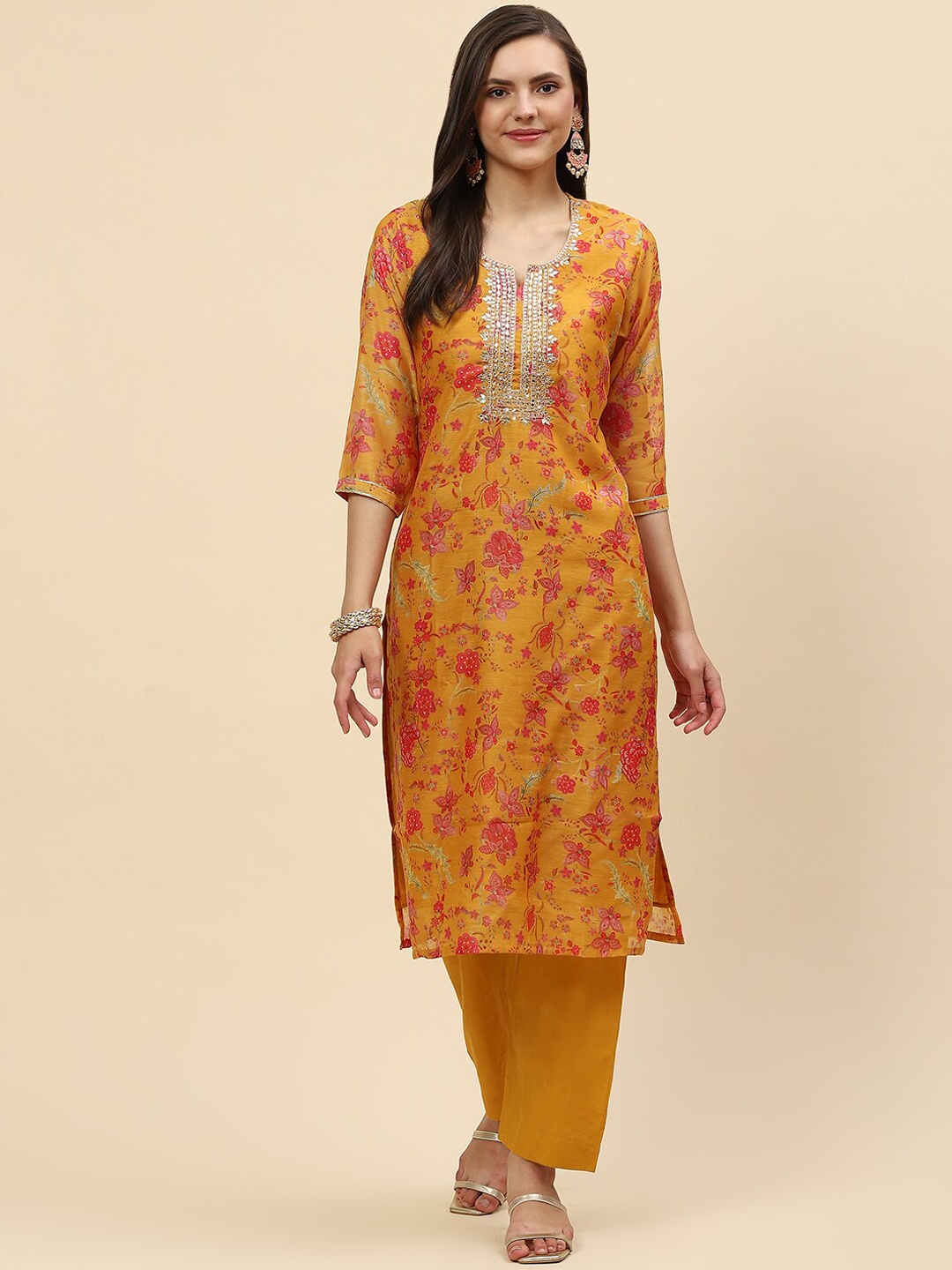 

Meena Bazaar Women Mustard Yellow Floral Printed Chanderi Silk Kurta with Trousers