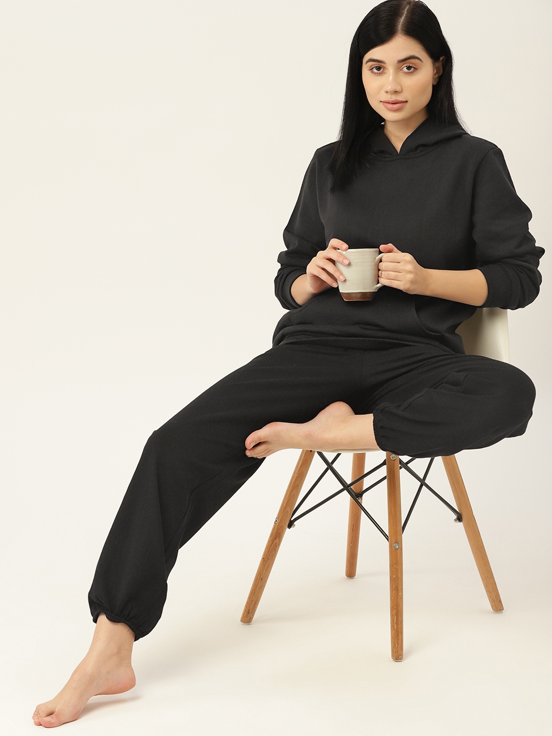 

ETC Women Black Solid Night suit
