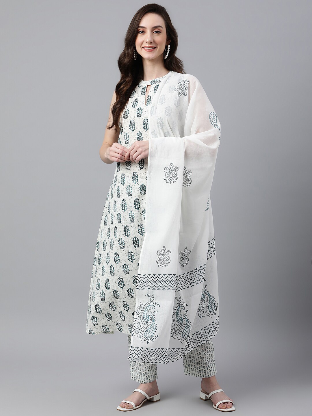 

Janasya Women White Cotton Floral Print Kurta with Trouser and Dupatta