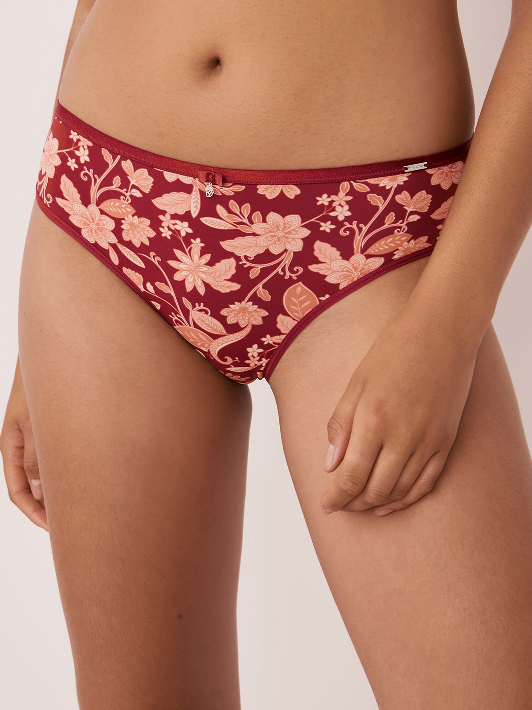 

La Vie en Rose Women Pink Printed Bikini Briefs