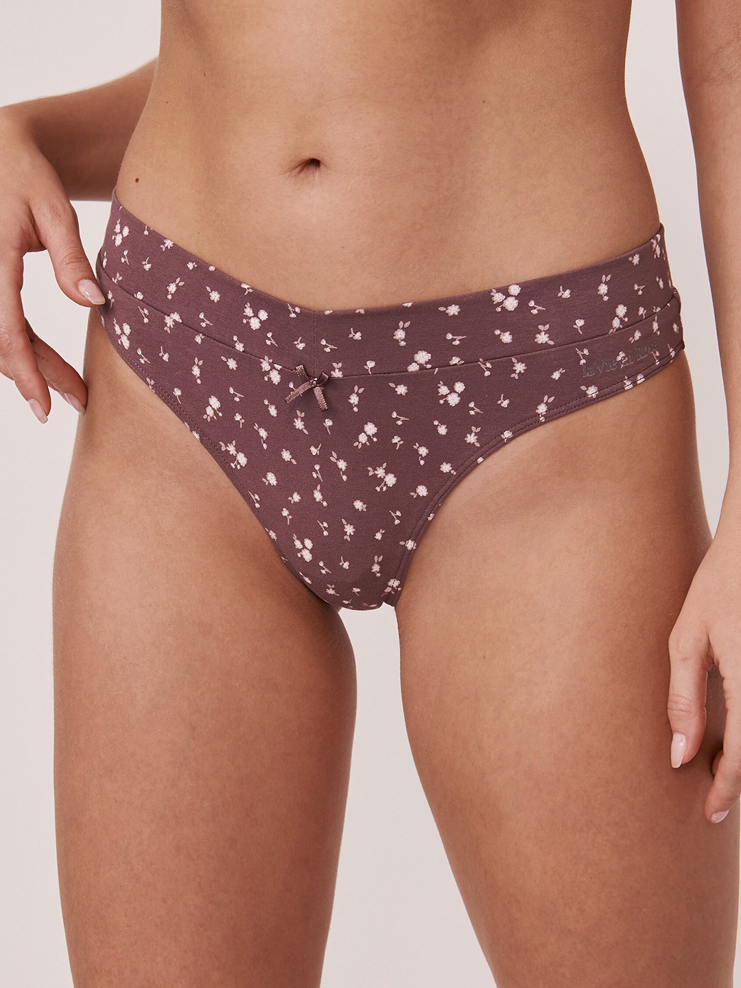 

La Vie en Rose Women Purple Printed Thong Briefs
