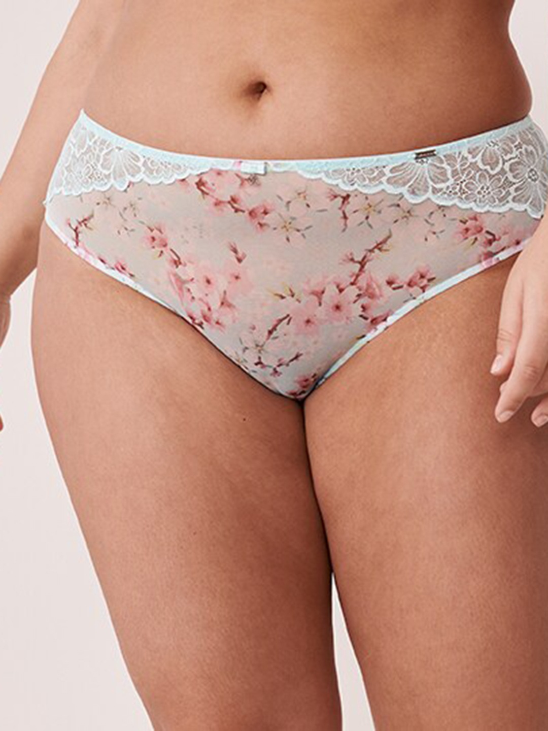 

La Vie en Rose Women Blue Printed Bikini Briefs