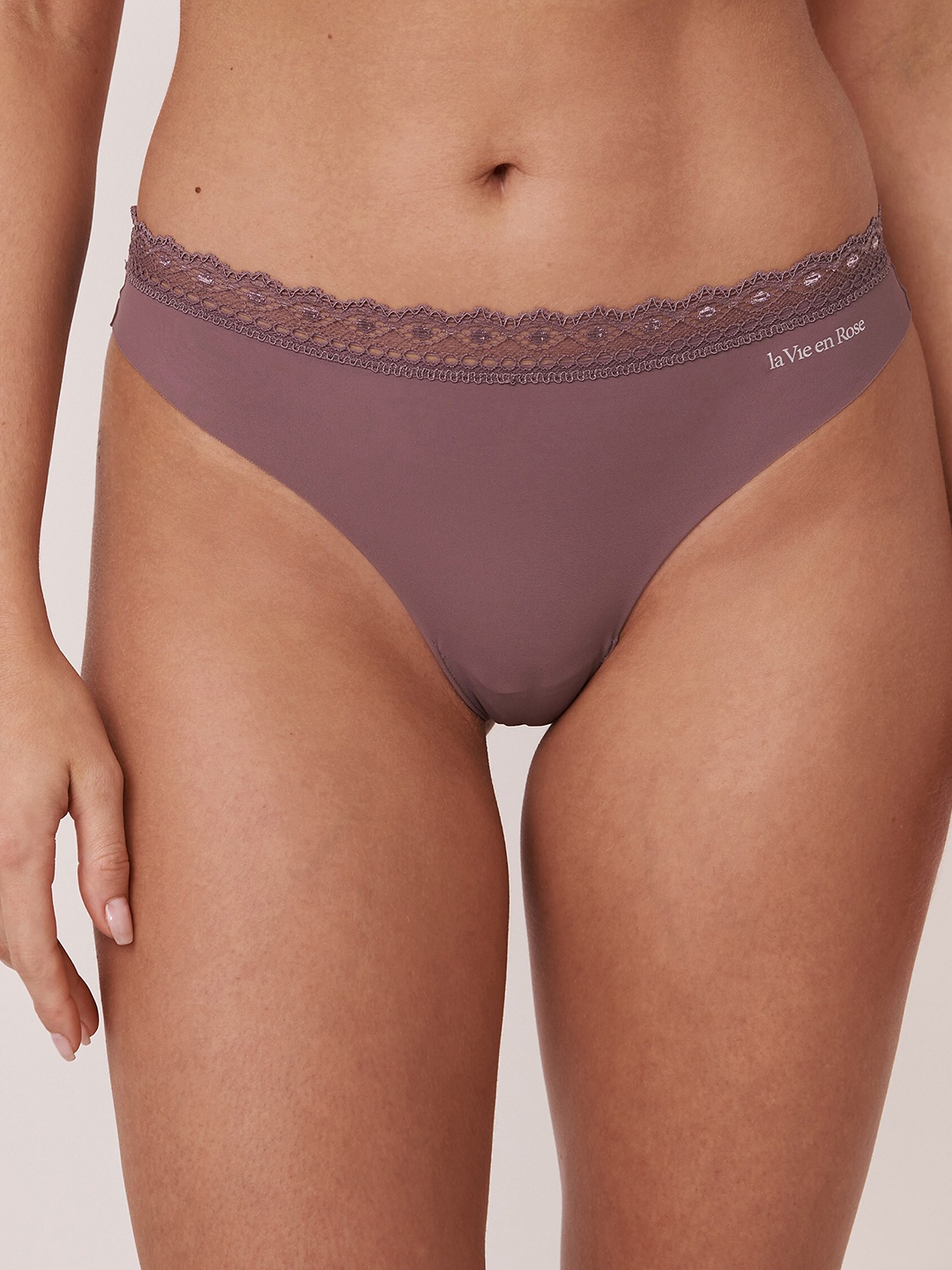 

La Vie en Rose Women Purple Solid Thong Briefs
