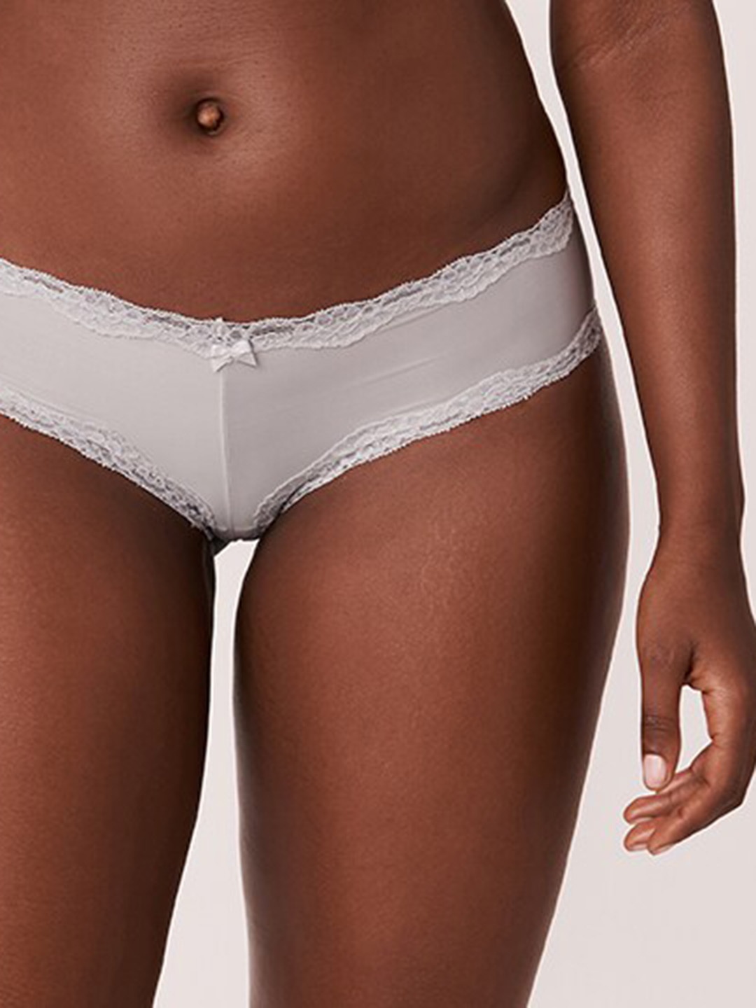 

La Vie en Rose Women Grey Solid Basic Briefs
