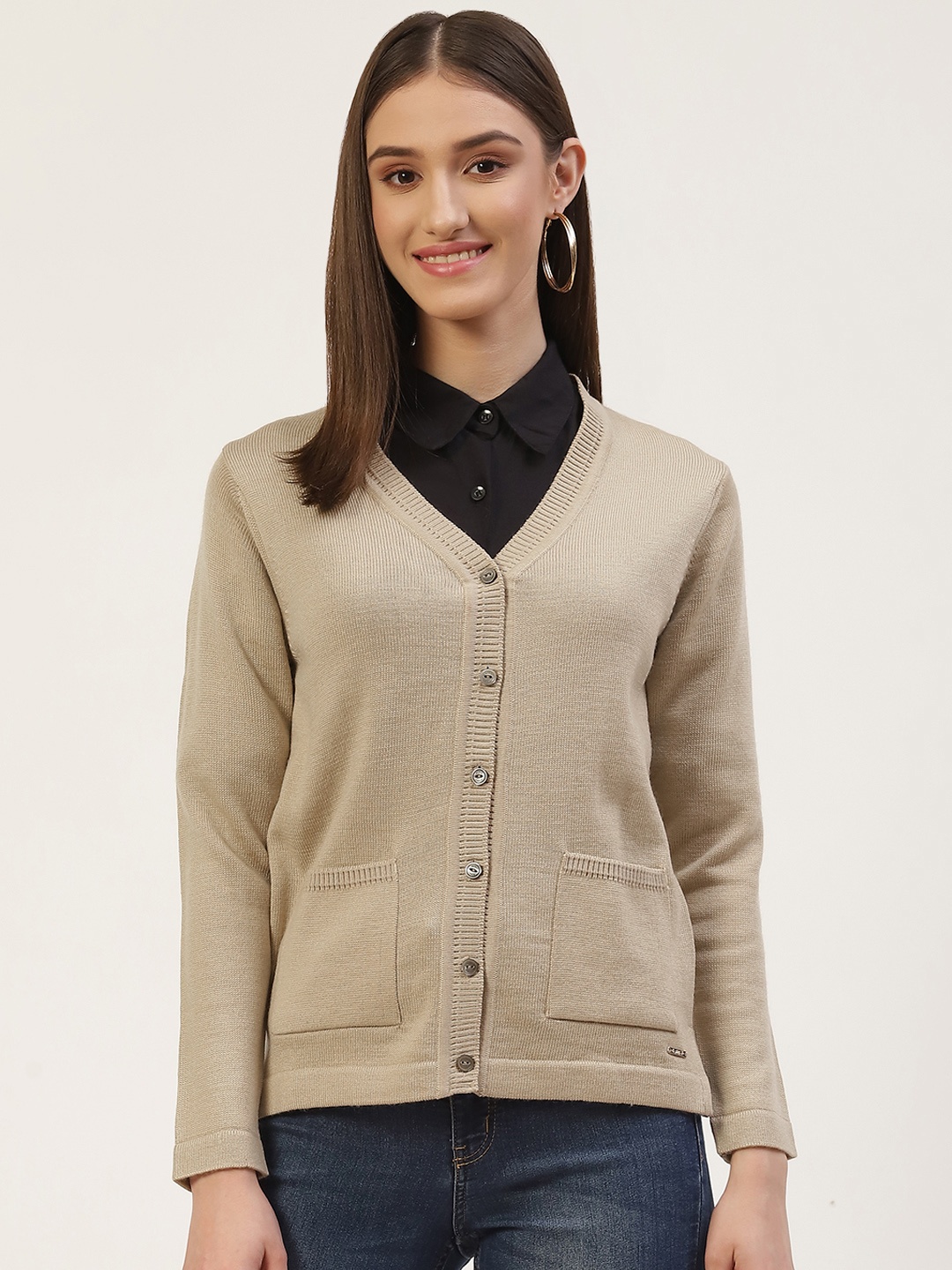 

Monte Carlo Women Beige Solid Cardigan