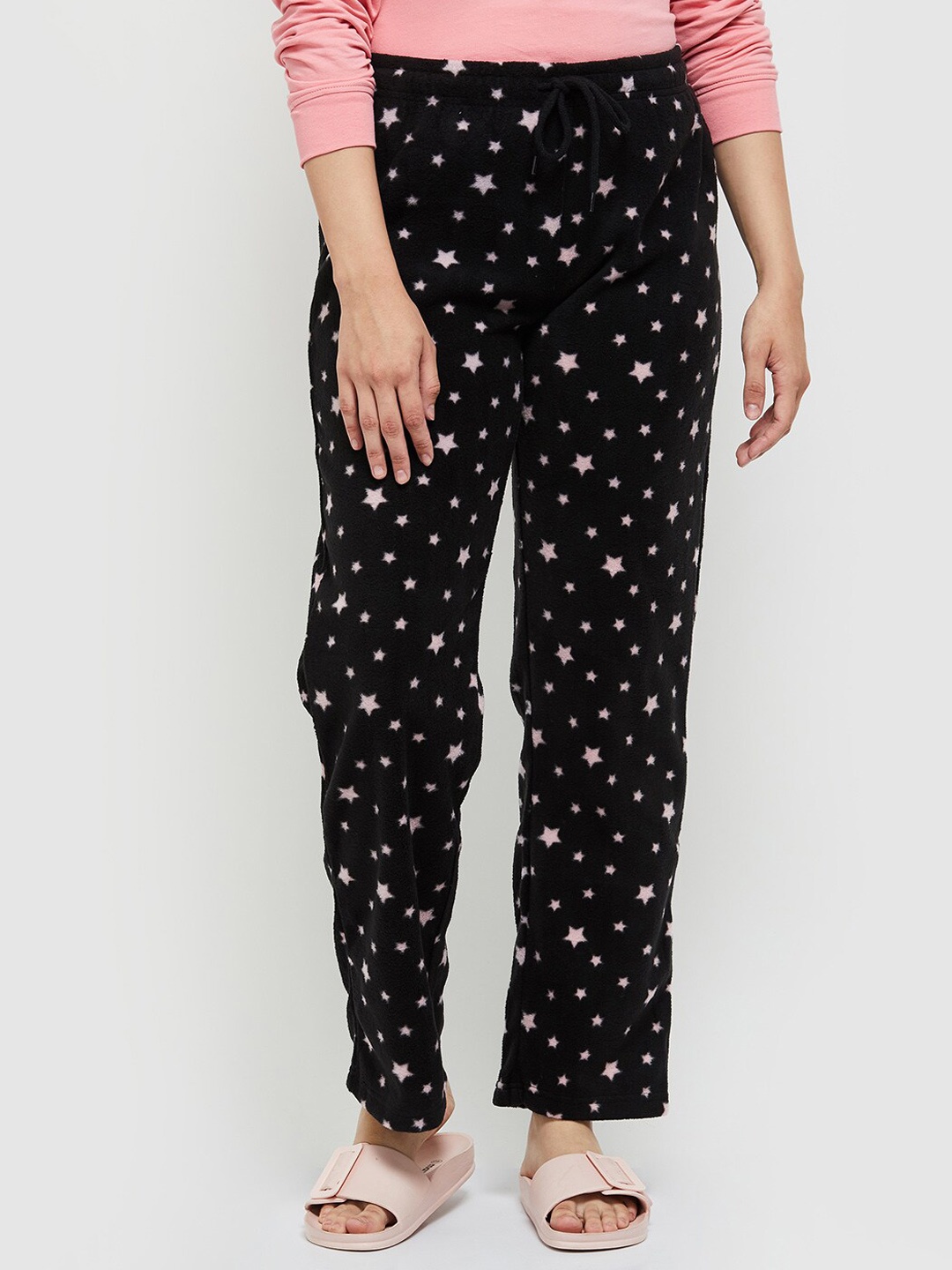 

max Women Printed Lounge Pants, Black