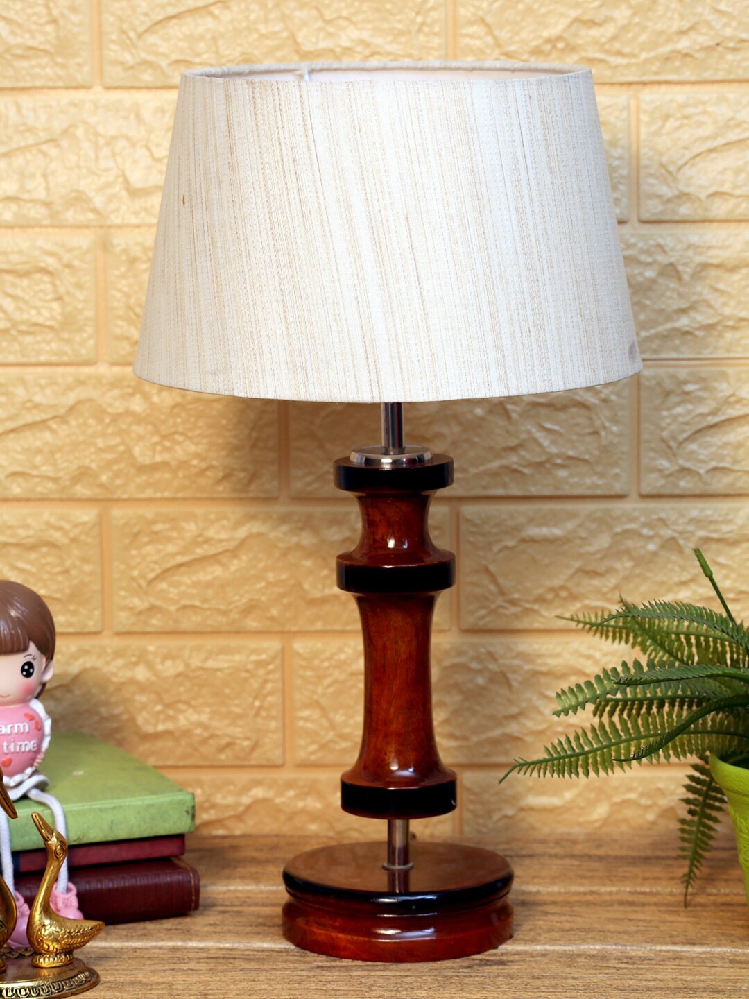 

foziq Brown & White Textured Frustum Shaped Table Lamp