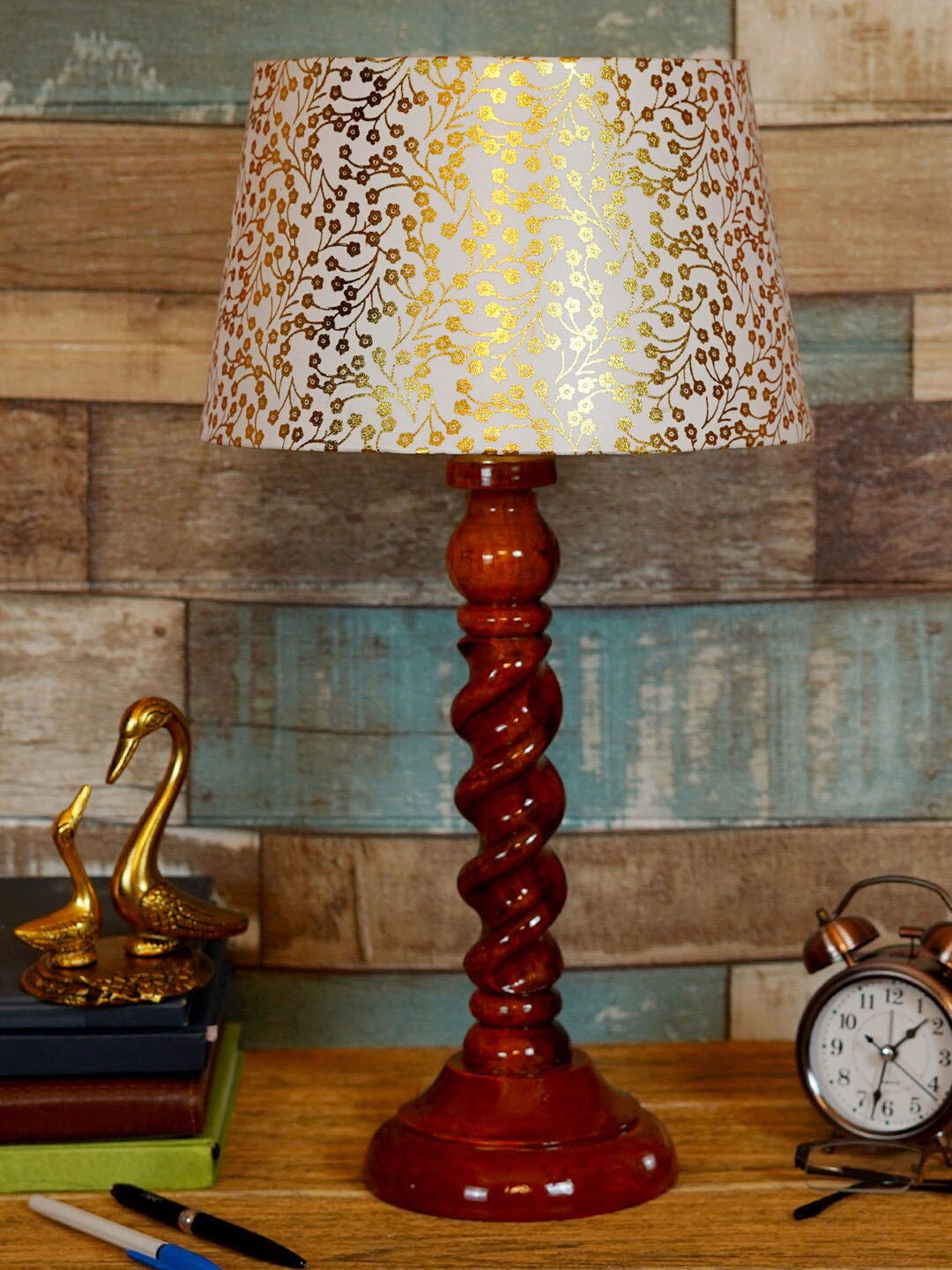 

foziq Brown & White Printed Wood Table Lamp