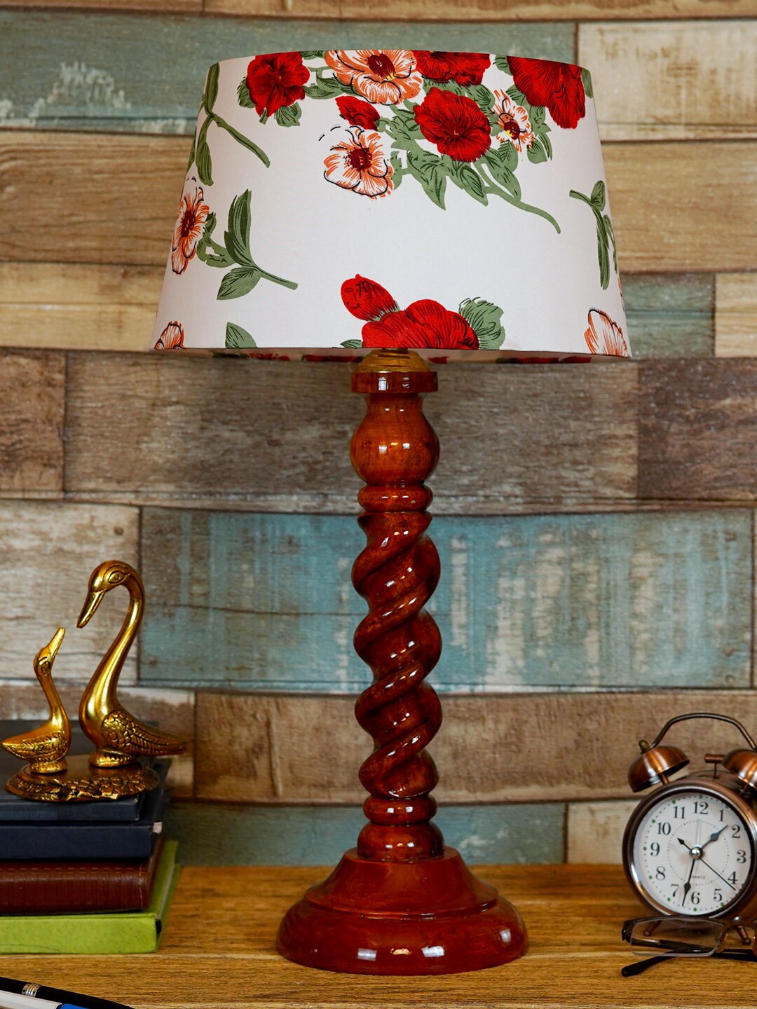 

foziq Brown & White Printed Table Lamps