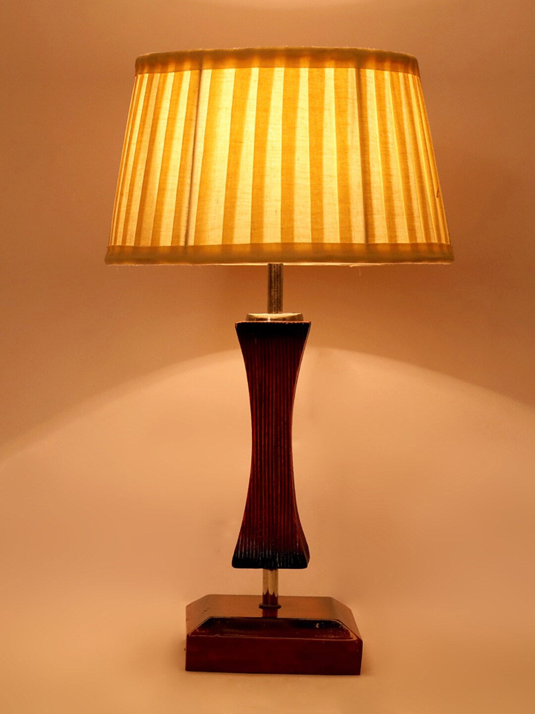 foziq Brown & White Textured Table Lamps