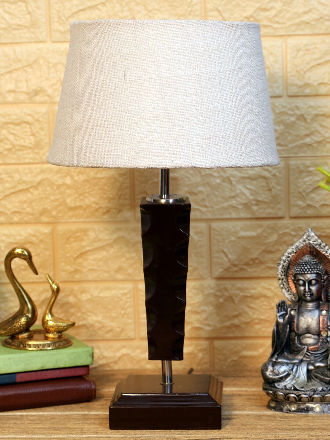 

foziq Brown & White Solid Table Lamps