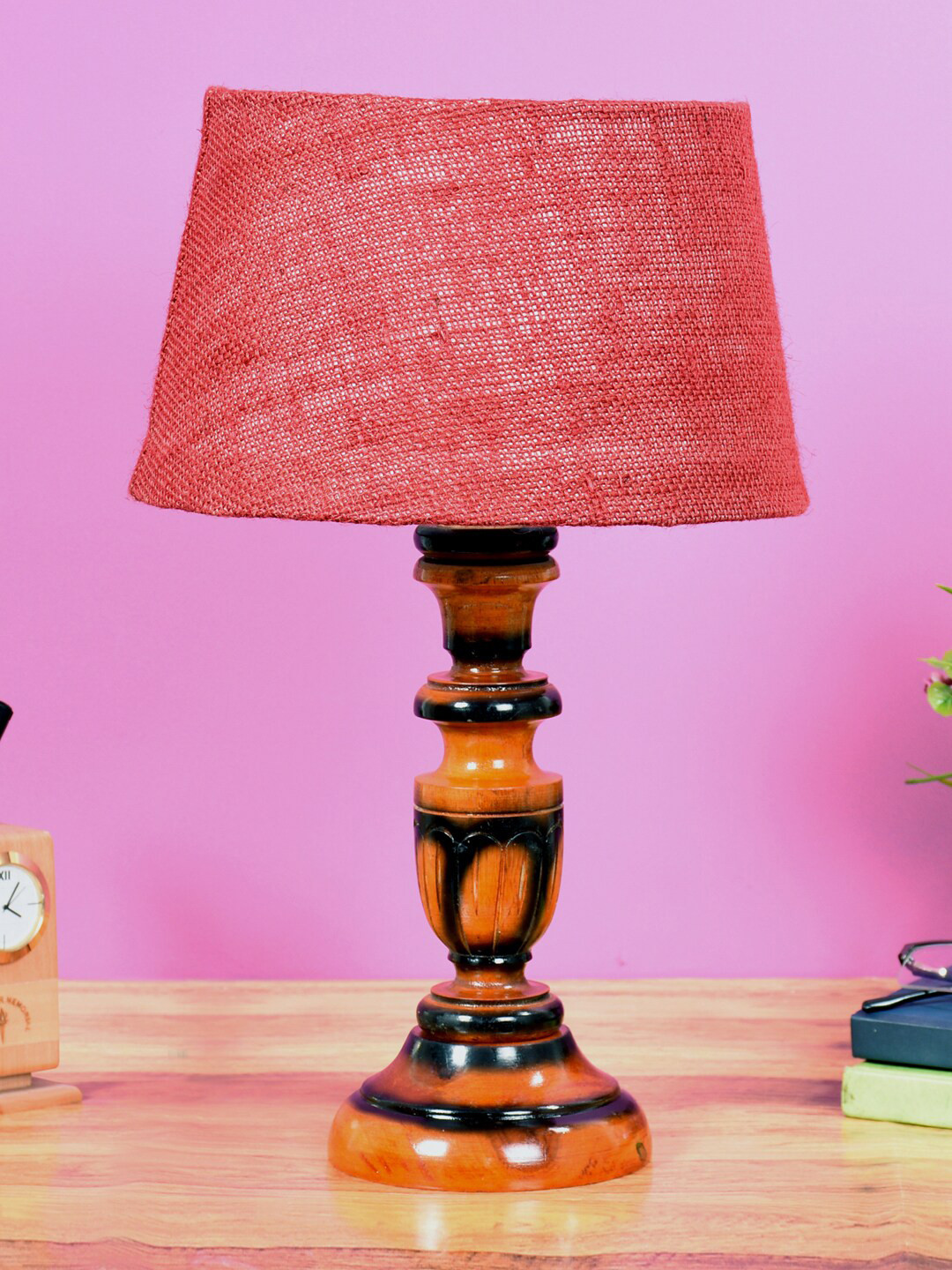 

foziq Brown & Red Solid Wooden Table Lamp