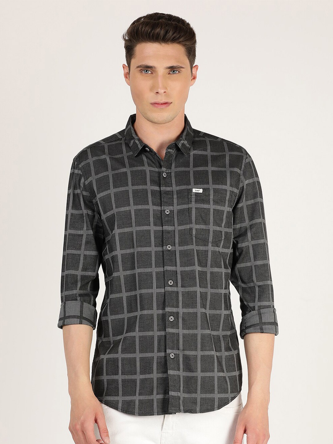 

Lee Men Grey Slim Fit Windowpane Checks Checked Cotton Casual Shirt