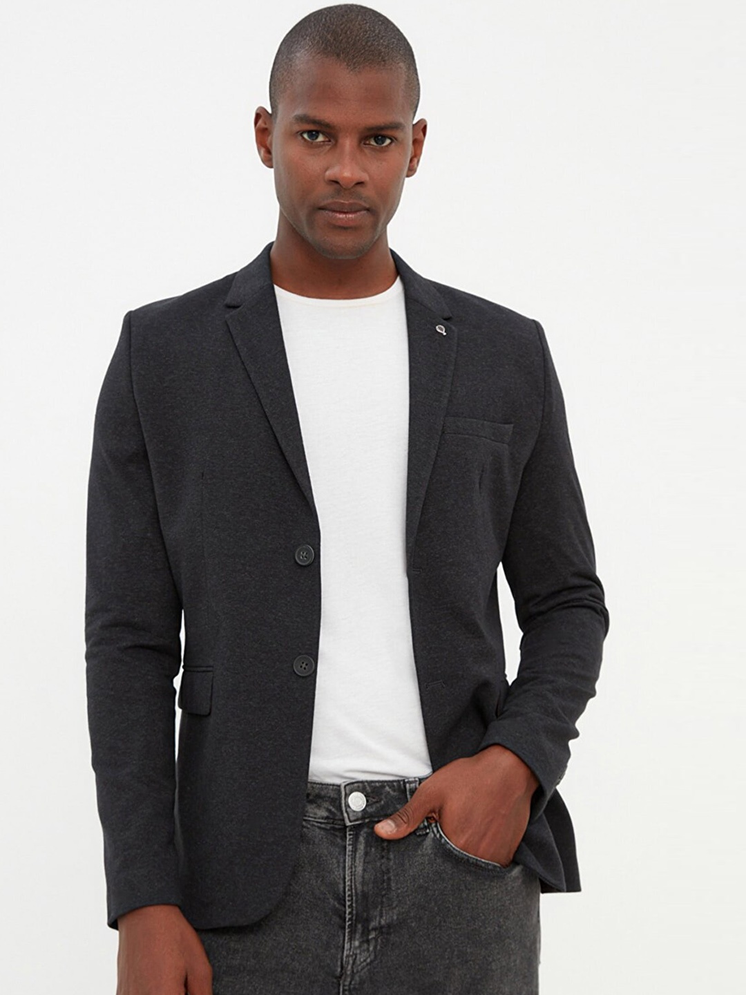 

Trendyol Men Black Single-Breasted Blazer