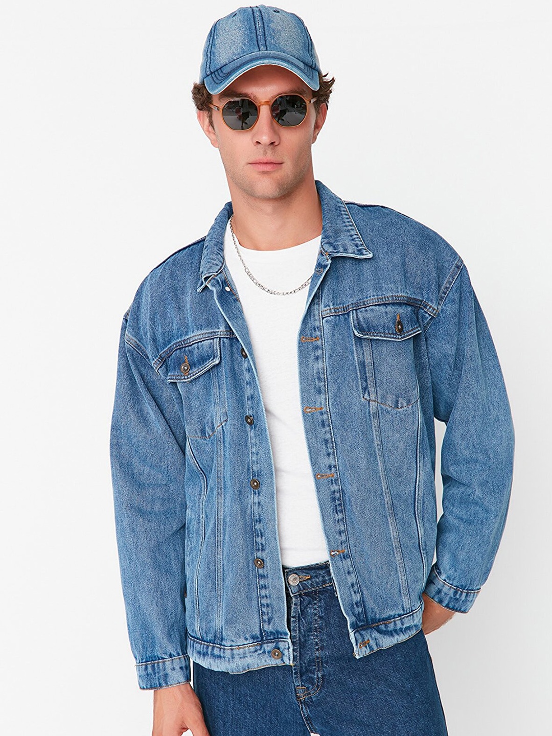 

Trendyol Men Blue Washed Denim Pure Cotton Jacket