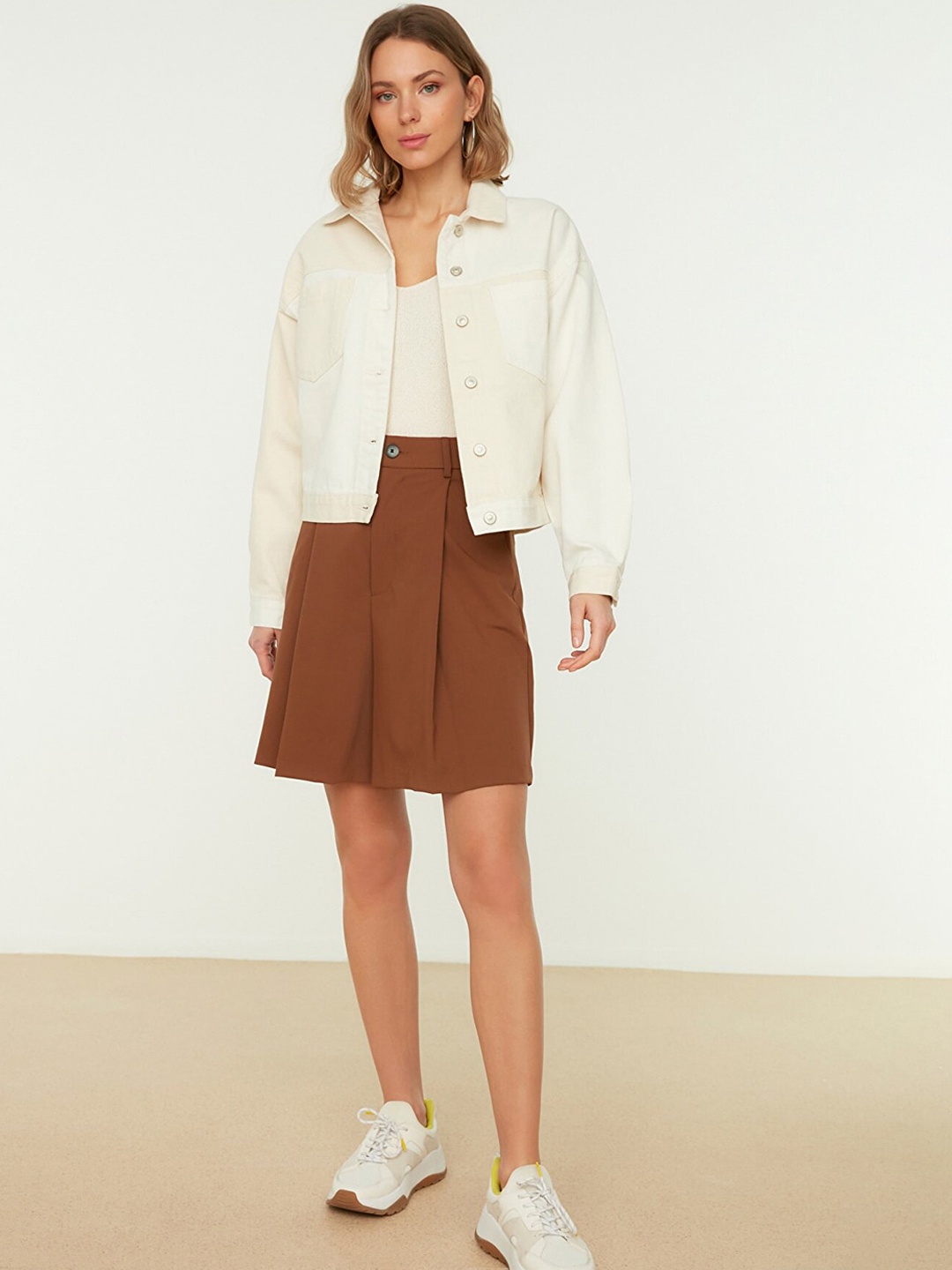 

Trendyol Women White Pure Cotton Denim Jacket