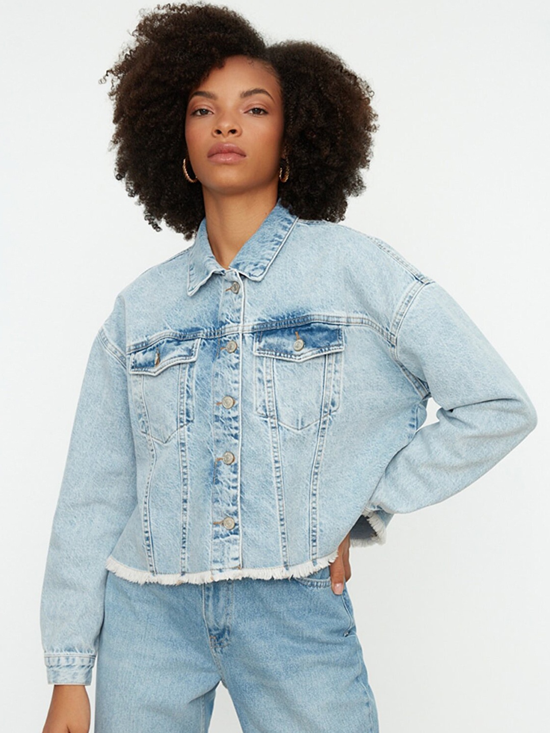 

Trendyol Women Blue Washed Pure Cotton Denim Crop Jacket